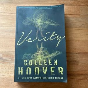 Verity by Colleen Hoover Paperback Book